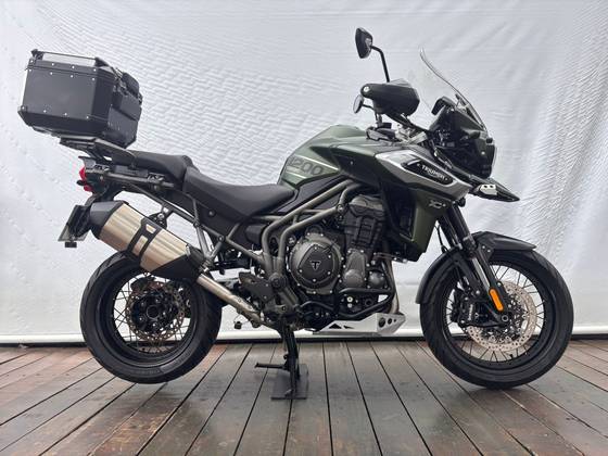 TRIUMPH TIGER 1200 XCX TRIUMPH TIGER 1200 XCX